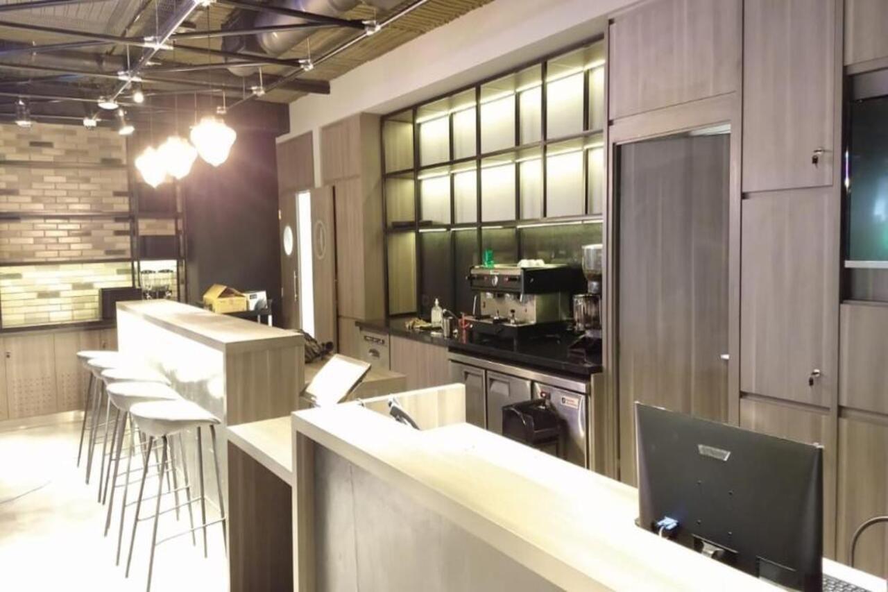 Отель Ibis Styles Buenos Aires Florida Экстерьер фото
