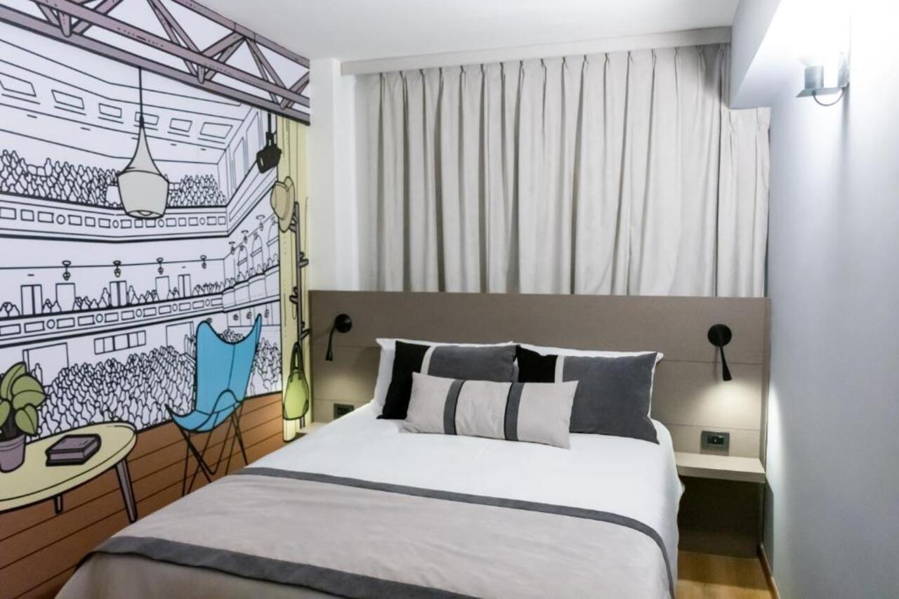 Отель Ibis Styles Buenos Aires Florida Экстерьер фото