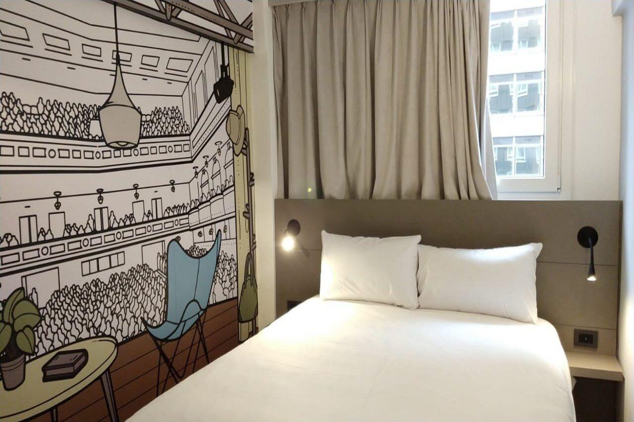 Отель Ibis Styles Buenos Aires Florida Экстерьер фото