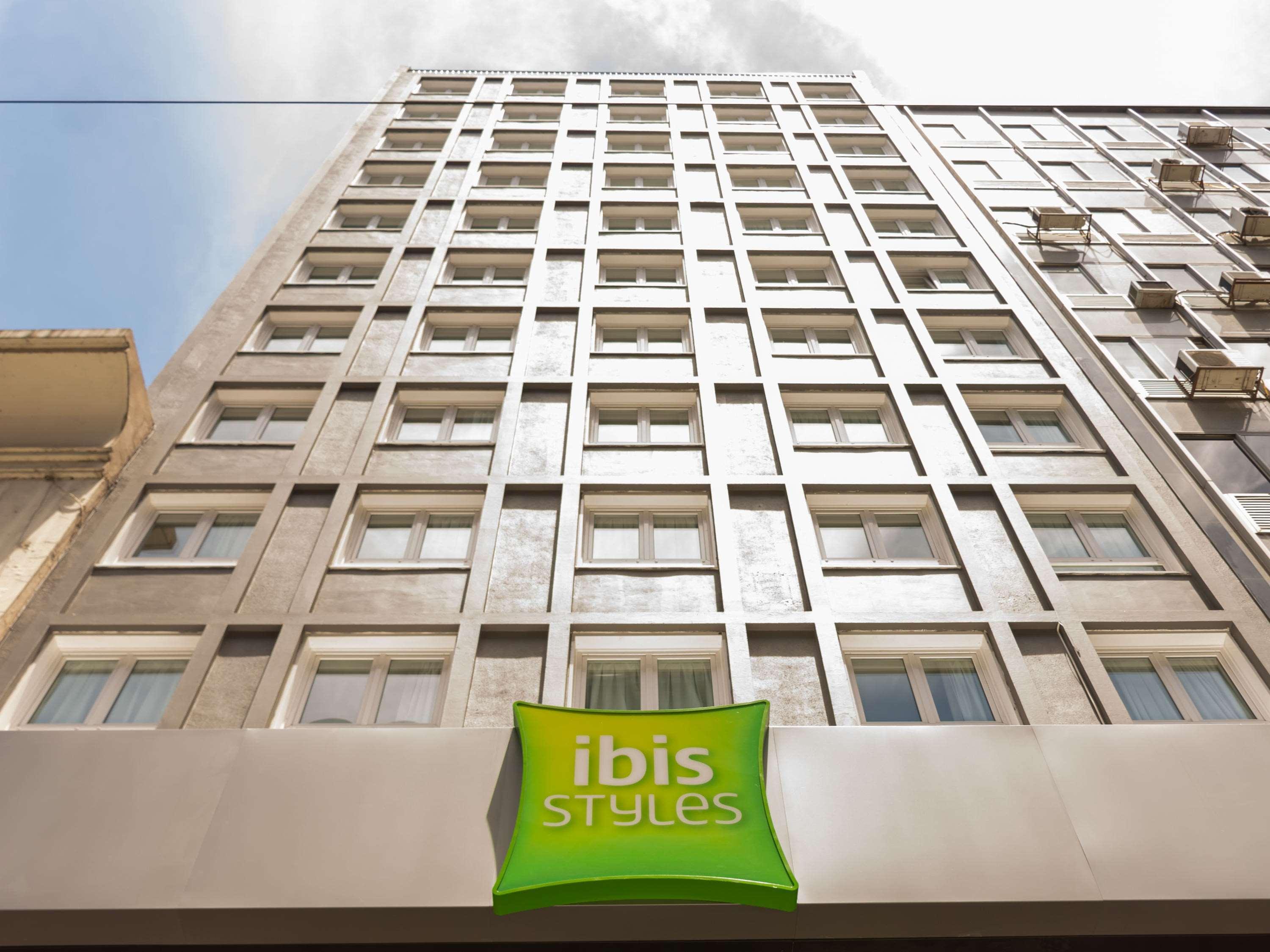 Отель Ibis Styles Buenos Aires Florida Экстерьер фото